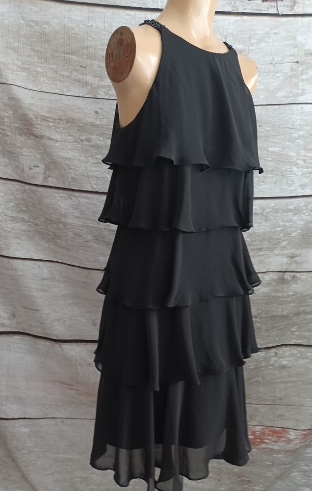 FABULOUS PARTY DRESS! - Picture 5 of 9